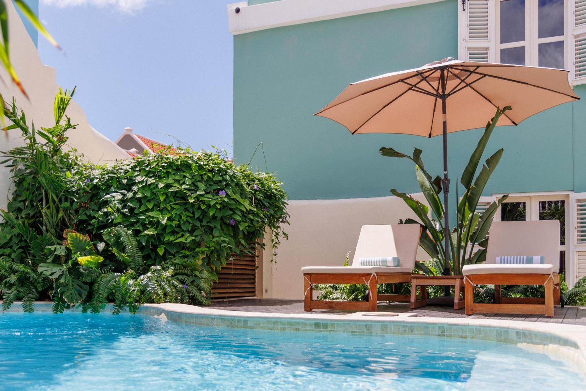 Pietermaai Oasis Aparthotel Willemstad Exterior photo